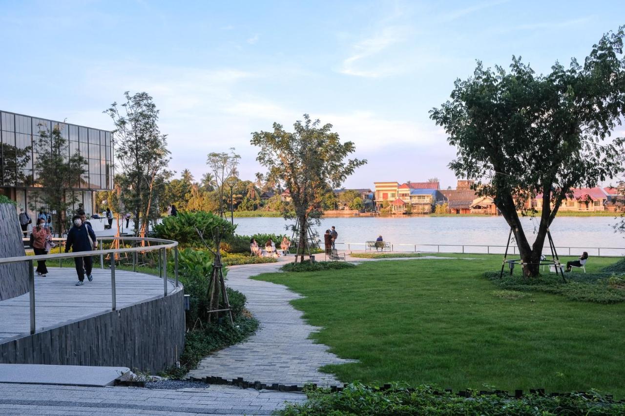 Neera Retreat Hotel Nakhon Pathom Eksteriør bilde